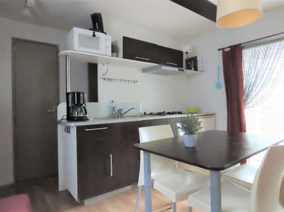 Mobile Home 6-Pers Camping Lei Suves-Cotes D'Azur-Including Airco Roquebrune-sur Argens Exteriör bild
